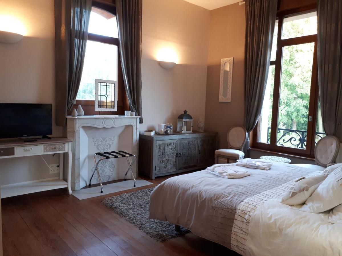 Le Manoir De La Mantille Caudry Luaran gambar