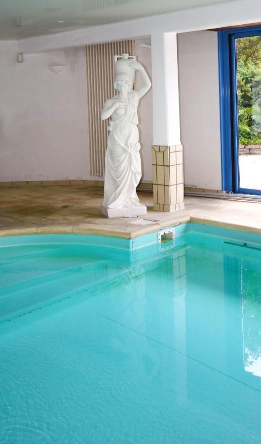 Le Manoir De La Mantille Caudry Luaran gambar