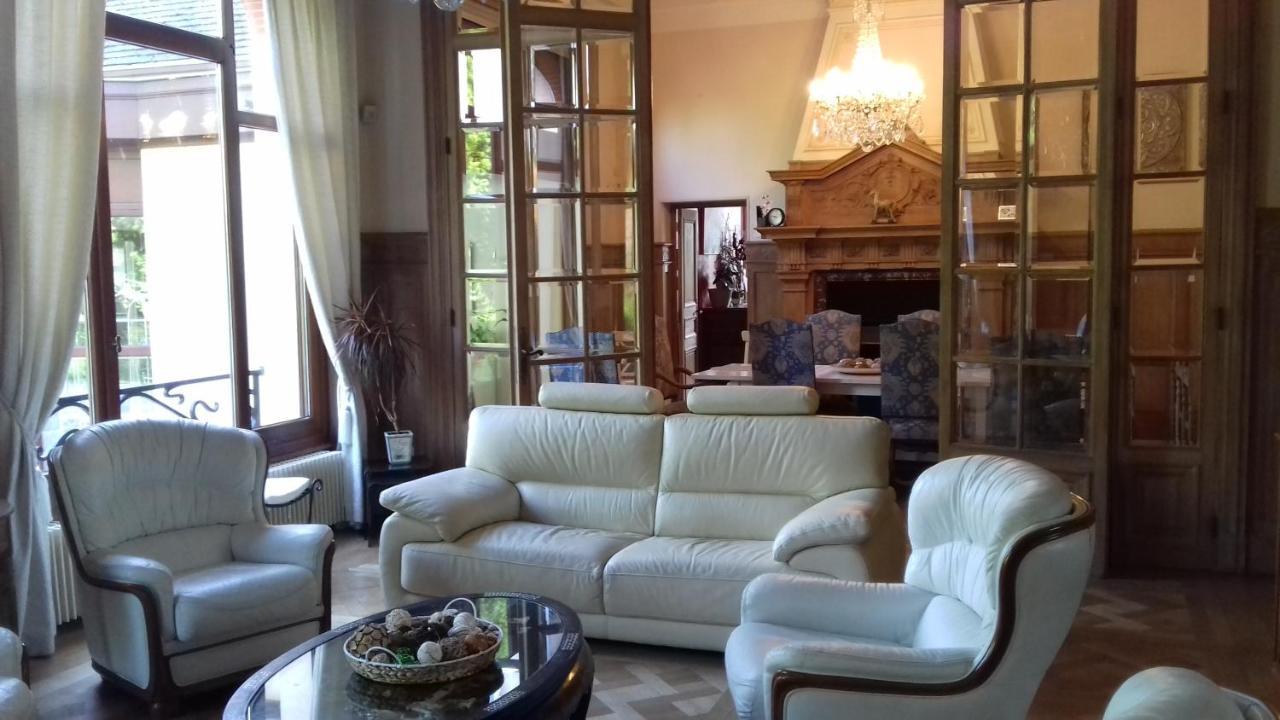 Le Manoir De La Mantille Caudry Luaran gambar